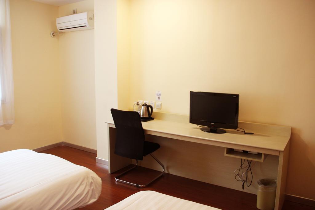 Hanting Express Shanghai Songjiang North Renmin Road Rum bild