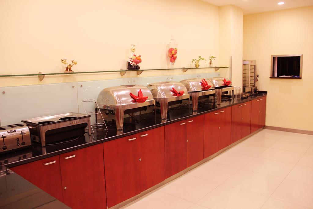 Hanting Express Shanghai Songjiang North Renmin Road Exteriör bild